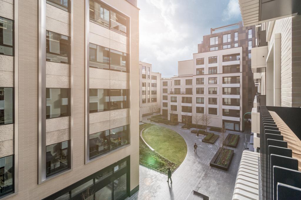 Rathbone Place, Fitzrovia, W1T 3 bed apartment - £2,595,000