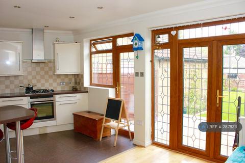 undefined, Athelstan Road, Romford, RM3