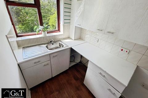 1 bedroom flat to rent, Hawbush Gardens, Hawbush Road, Brierley Hill