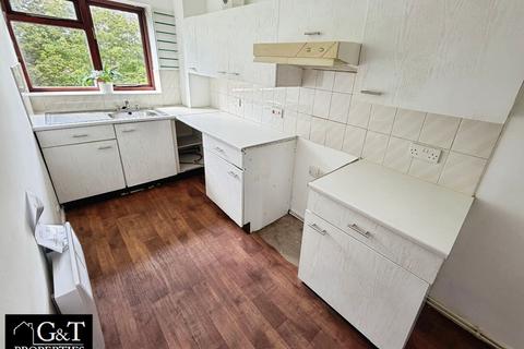 1 bedroom flat to rent, Hawbush Gardens, Hawbush Road, Brierley Hill