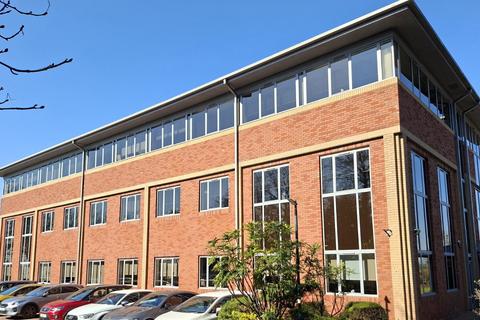 Office to rent, Mucklow Hl Halesowen B62 8DY