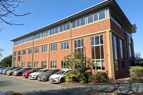 Office to rent, Mucklow Hl Halesowen B62 8DY