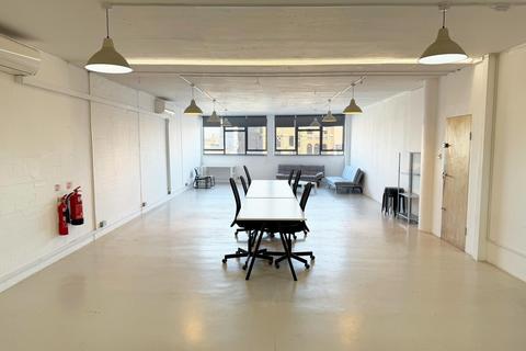 Warehouse to rent, 22-27 The Oval London E2 9DT