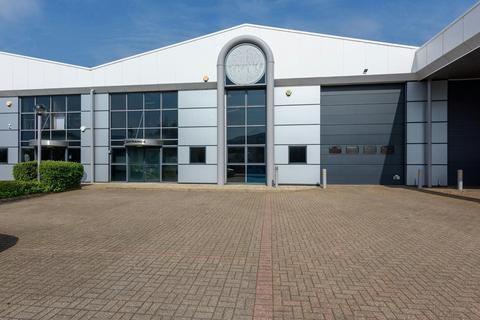 Warehouse to rent, Pedmore Rd Brierley Hill DY5 1TB