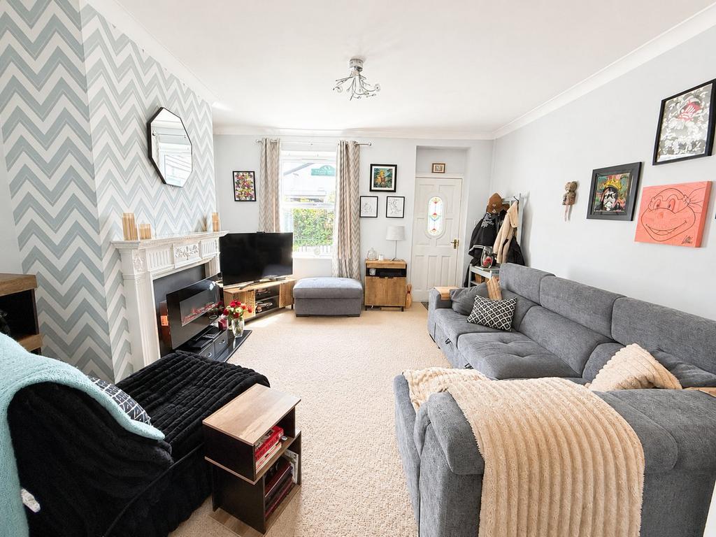 Living room, fireplace