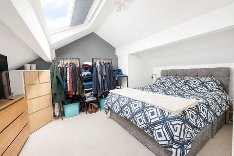 3 bedroom semi-detached house for sale, Hollings Street, Bingley BD16