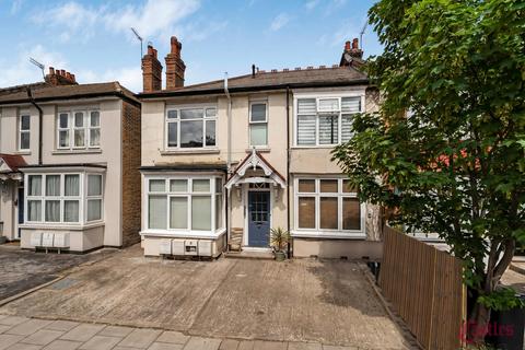 28 Sidney Avenue, London