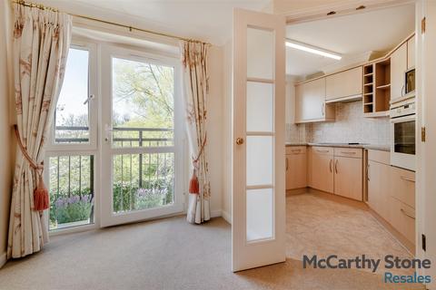 1 bedroom apartment for sale, St Rumbolds Court, Buckingham Road, Brackley