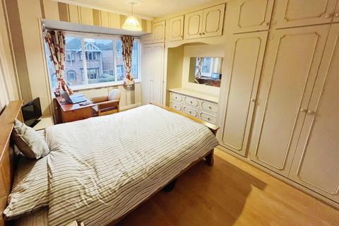 3 bedroom semi-detached house for sale, Eastwood Road, Leicestershire LE2