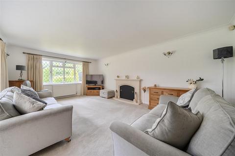 4 bedroom detached bungalow for sale, Cricket Hill Lane, Yateley GU46