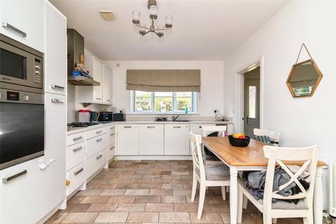 4 bedroom detached house for sale, Calder Gardens, Bingham, Nottingham, Nottinghamshire, NG13