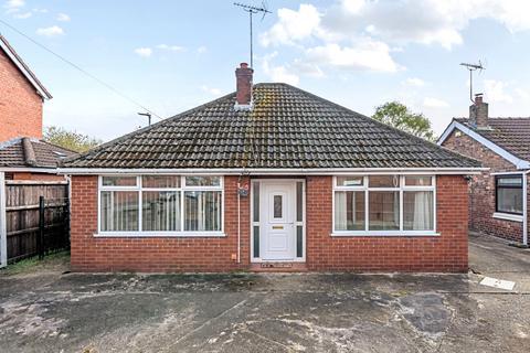 2 bedroom bungalow for sale, Tynedale Avenue, Crewe, Cheshire