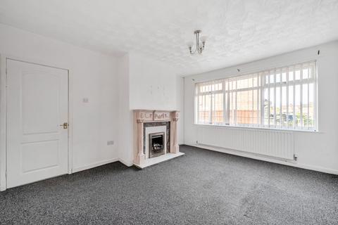 2 bedroom bungalow for sale, Tynedale Avenue, Crewe, Cheshire