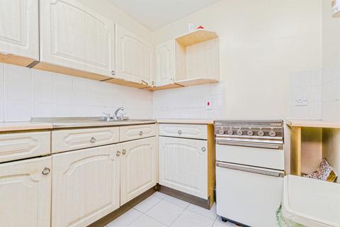 2 bedroom flat for sale, Wordsworth Avenue, Roath, Cardiff