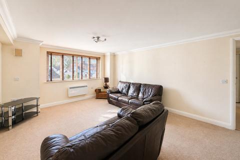 2 bedroom apartment for sale, Norton Way North, Letchworth Garden City, SG6