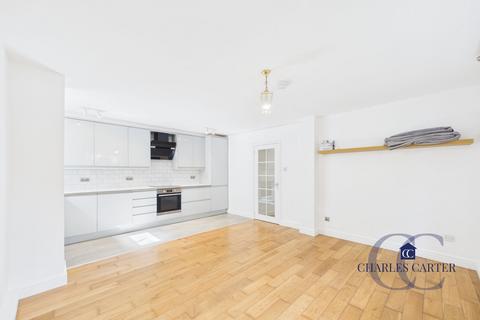 2 bedroom flat to rent, Sydenham Road North, Cheltenham