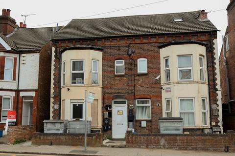 1 bedroom flat for sale, Old Bedford Road, Luton LU2