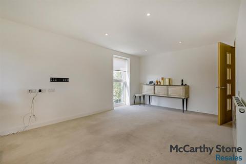 1 bedroom apartment for sale, Studio Way, Borehamwood