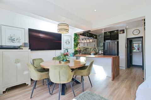 4 bedroom terraced house for sale, Abbey Grove, London, SE2