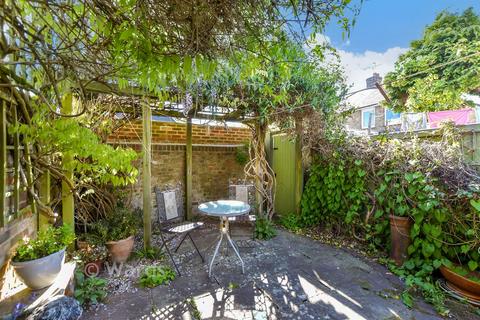 2 bedroom terraced house for sale, Albert Road, Hythe CT21