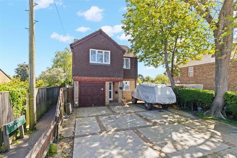3 bedroom detached house for sale, South Road, Hailsham