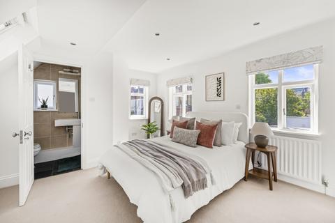 2 bedroom semi-detached house for sale, Quill Lane, SW15