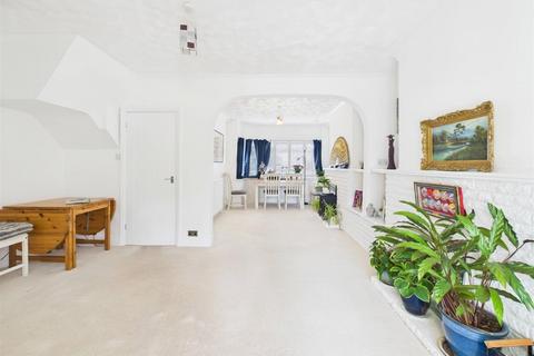 undefined, Dartmouth Road, Ruislip HA4