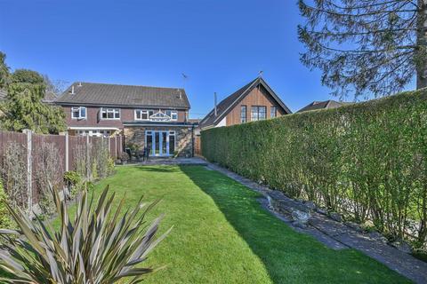 Ingrave, Brentwood