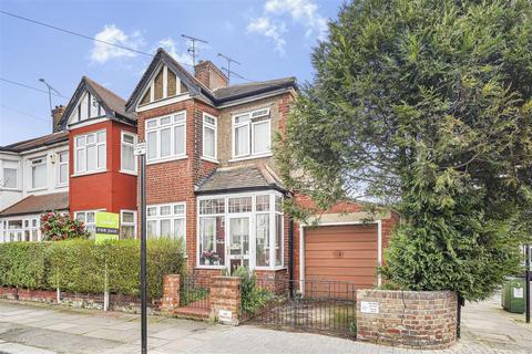 Perth Road, London N22