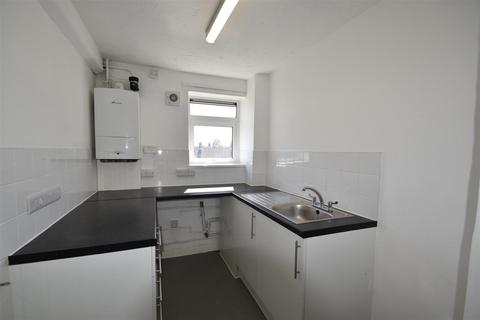 1 bedroom flat to rent, Cromwell Road, Ware SG12
