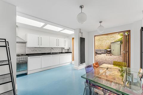 5 bedroom terraced house for sale, Kenworthy Road, London, E9