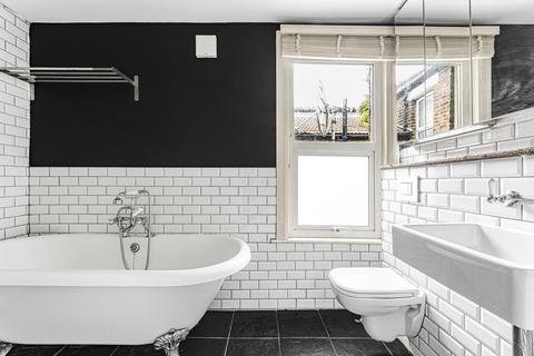 5 bedroom terraced house for sale, Kenworthy Road, London, E9