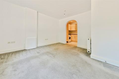 2 bedroom end of terrace house for sale, Park Street, Hitchin