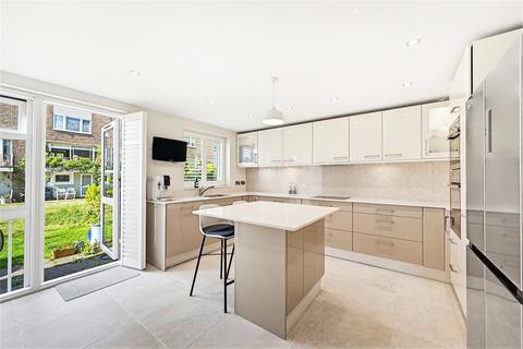 3 bedroom terraced house for sale, Chiswick Staithe, Hartington Road, London, W4