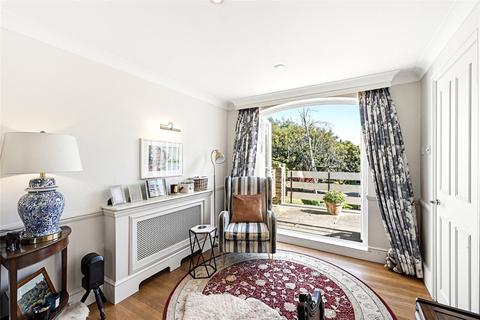 3 bedroom terraced house for sale, Chiswick Staithe, Hartington Road, London, W4