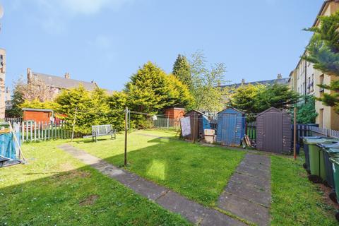2 bedroom flat for sale, Royston Mains Place, Edinburgh, EH5