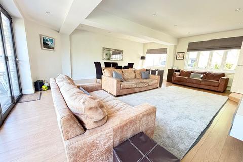 undefined, Minster Road, Bromley BR1