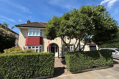 undefined, Minster Road, Bromley BR1