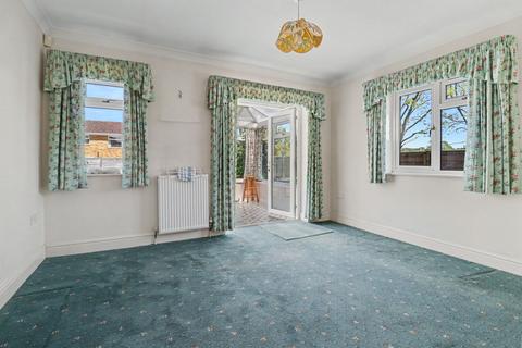 2 bedroom detached bungalow for sale, Shorts Road, Eastleigh SO50
