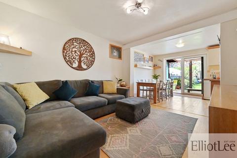 undefined, Spencer Road, Wembley HA0