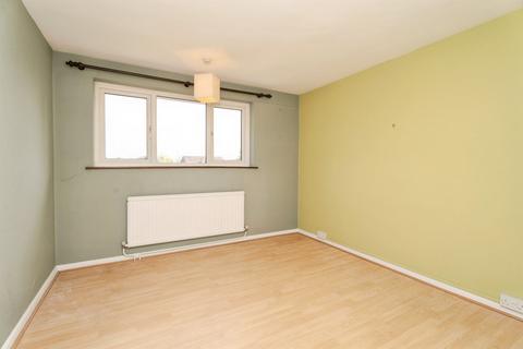 3 bedroom terraced house for sale, Lee Warner Avenue, FAKENHAM
