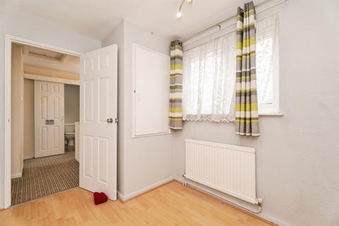 3 bedroom terraced house for sale, Lee Warner Avenue, FAKENHAM