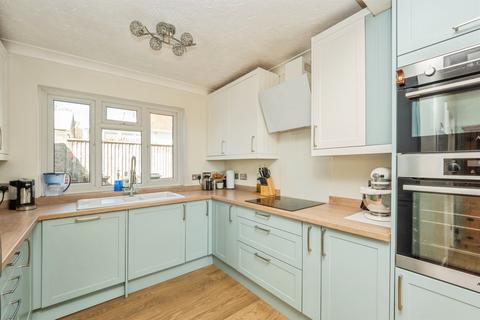 4 bedroom detached house for sale, Radipole Lane, Weymouth