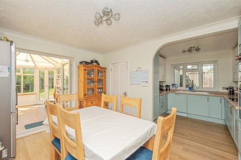 4 bedroom detached house for sale, Radipole Lane, Weymouth