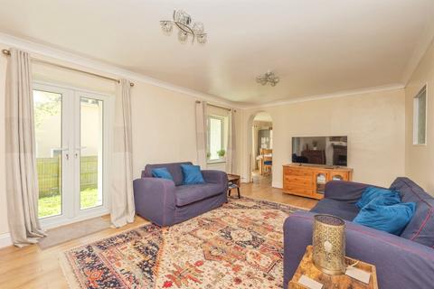 4 bedroom detached house for sale, Radipole Lane, Weymouth
