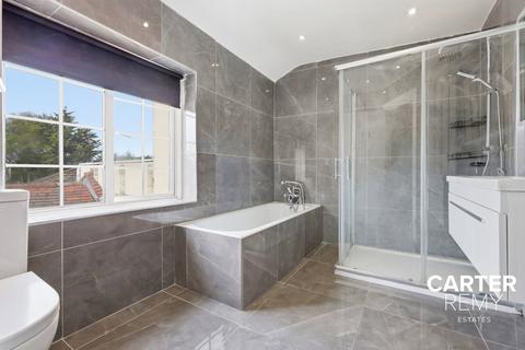 2 bedroom semi-detached house for sale, Rectory Road, West Tilbury, RM18