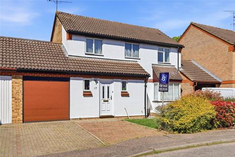 3 bedroom link detached house for sale, Pearce Manor, Chelmsford, Essex, CM2