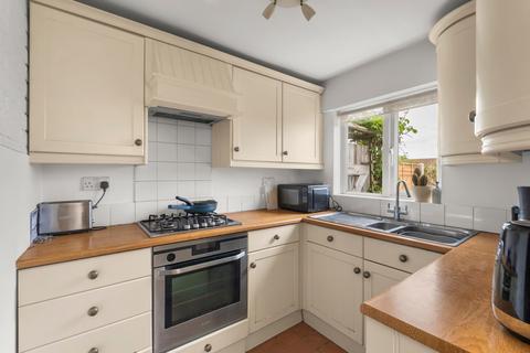2 bedroom cottage for sale, New Town, Codicote, SG4