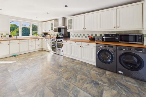 4 bedroom detached bungalow for sale, Five Ashes, Mayfield, TN20