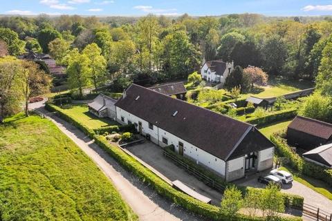 5 bedroom barn conversion for sale, Church Street, Great Shelford, Cambridge